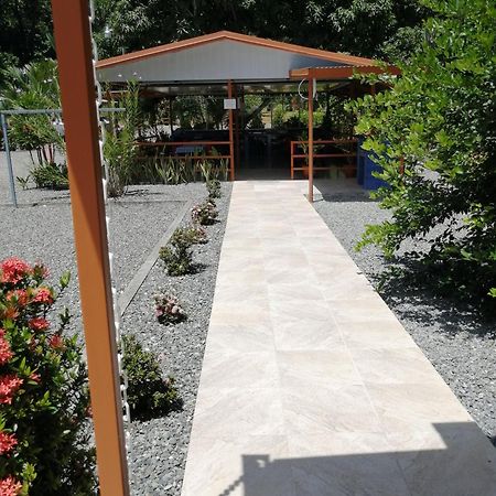 קאוויטה Puerto Vargas Lodge מראה חיצוני תמונה