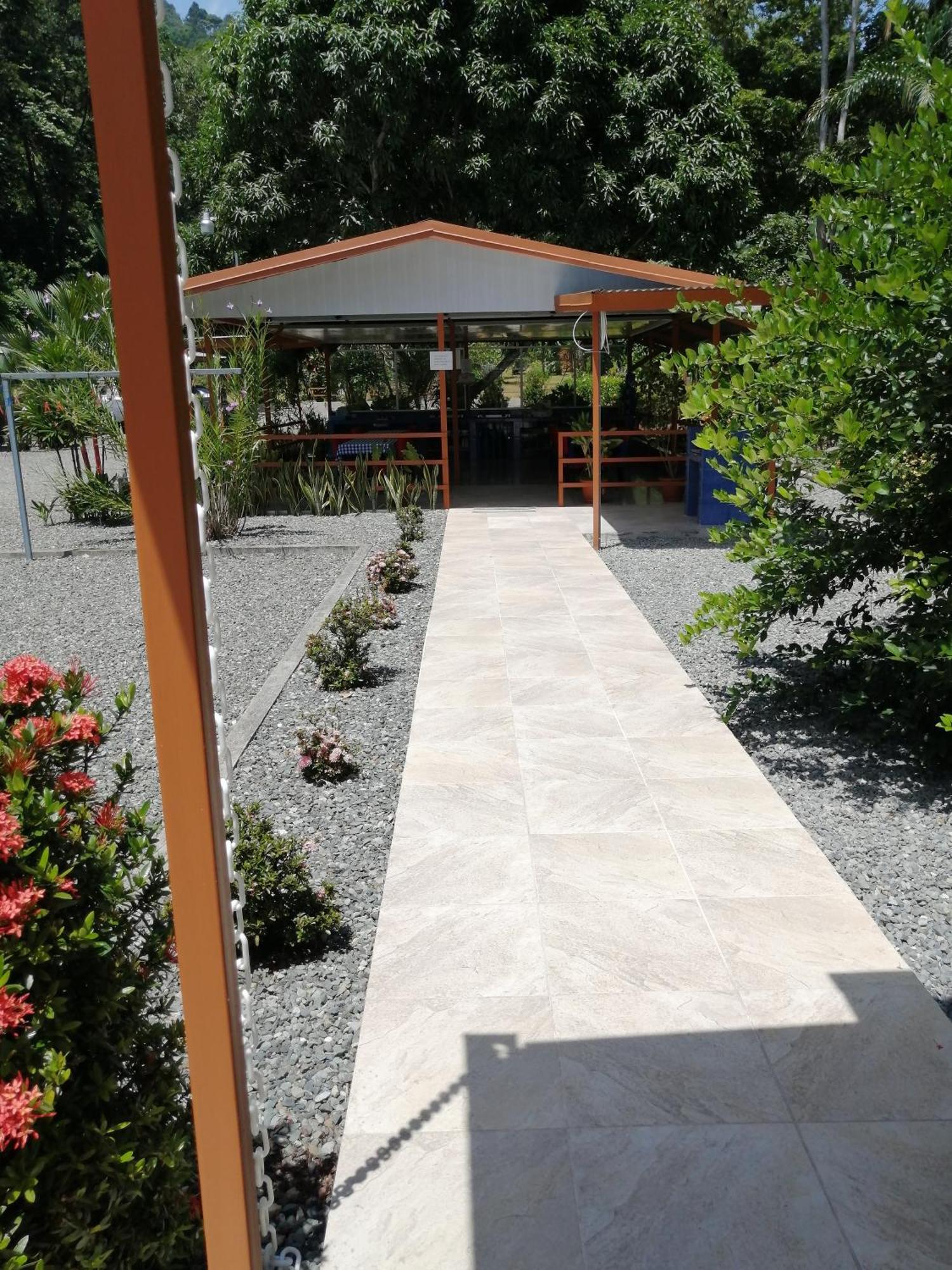 קאוויטה Puerto Vargas Lodge מראה חיצוני תמונה