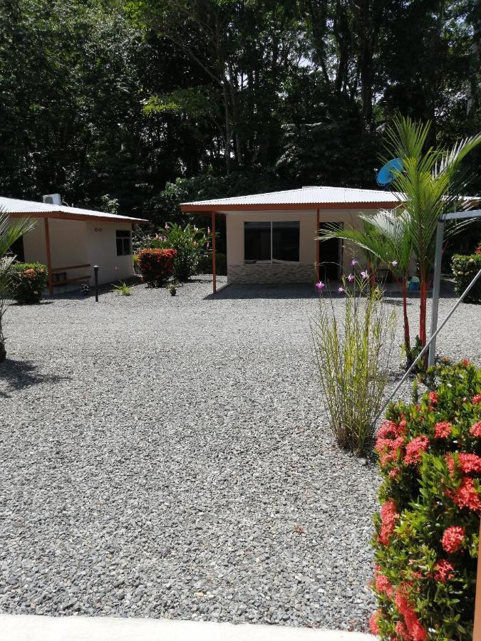 קאוויטה Puerto Vargas Lodge מראה חיצוני תמונה