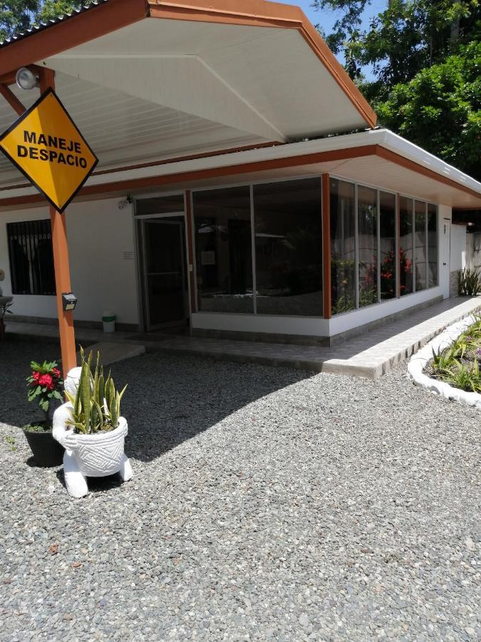 קאוויטה Puerto Vargas Lodge מראה חיצוני תמונה