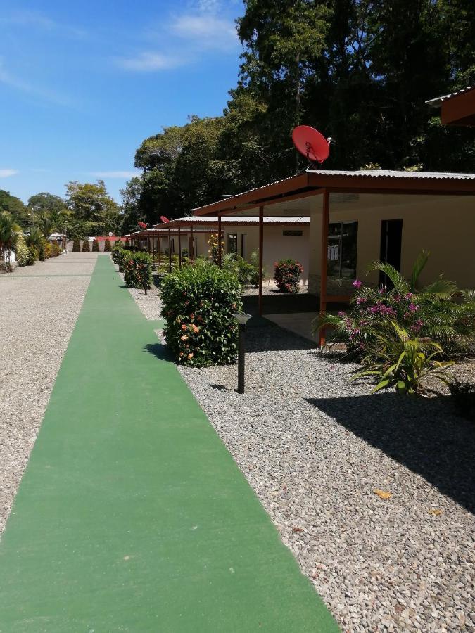 קאוויטה Puerto Vargas Lodge מראה חיצוני תמונה